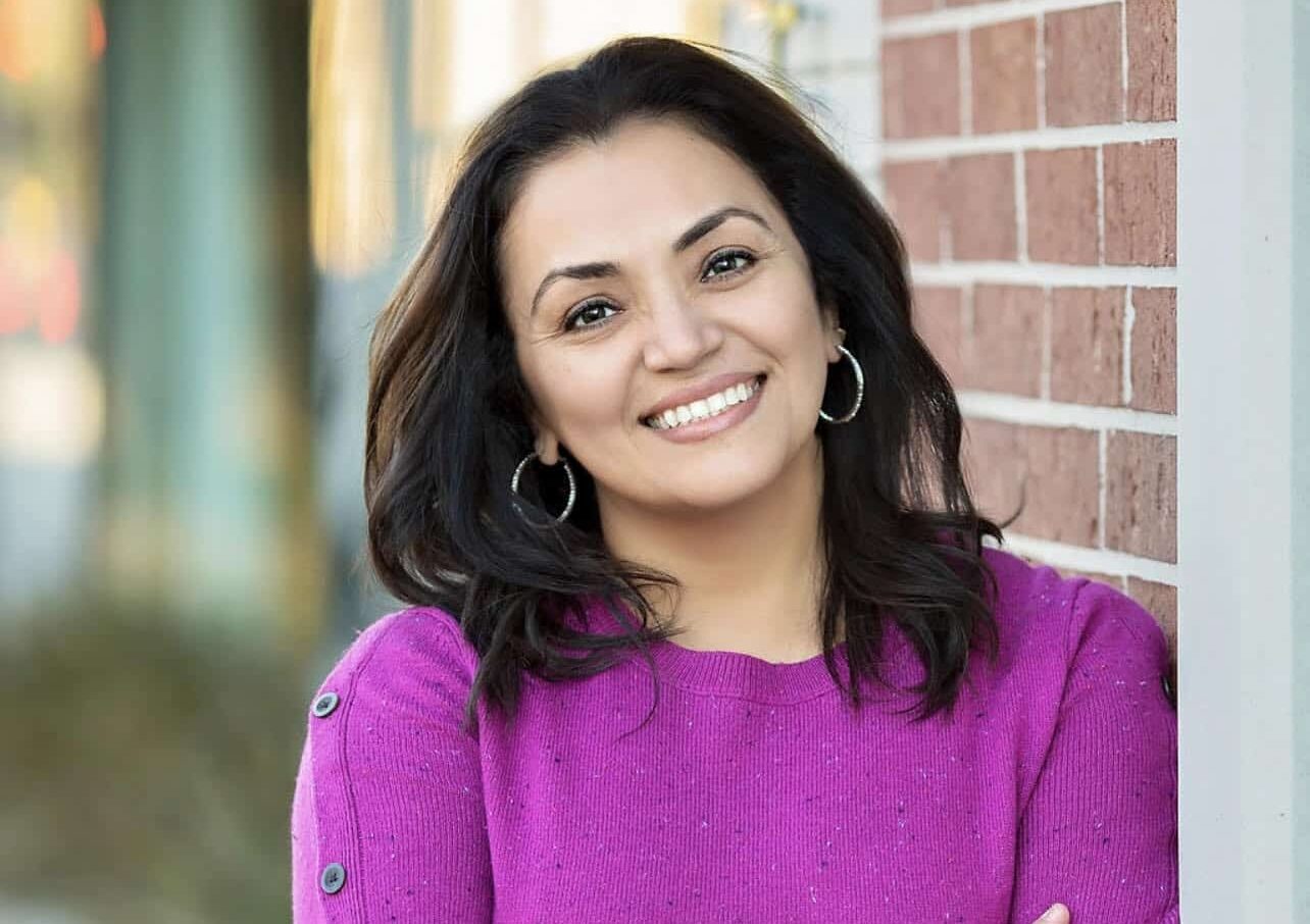 Headshot of Dr. Meghna Dassani guest on MDIB Podcast