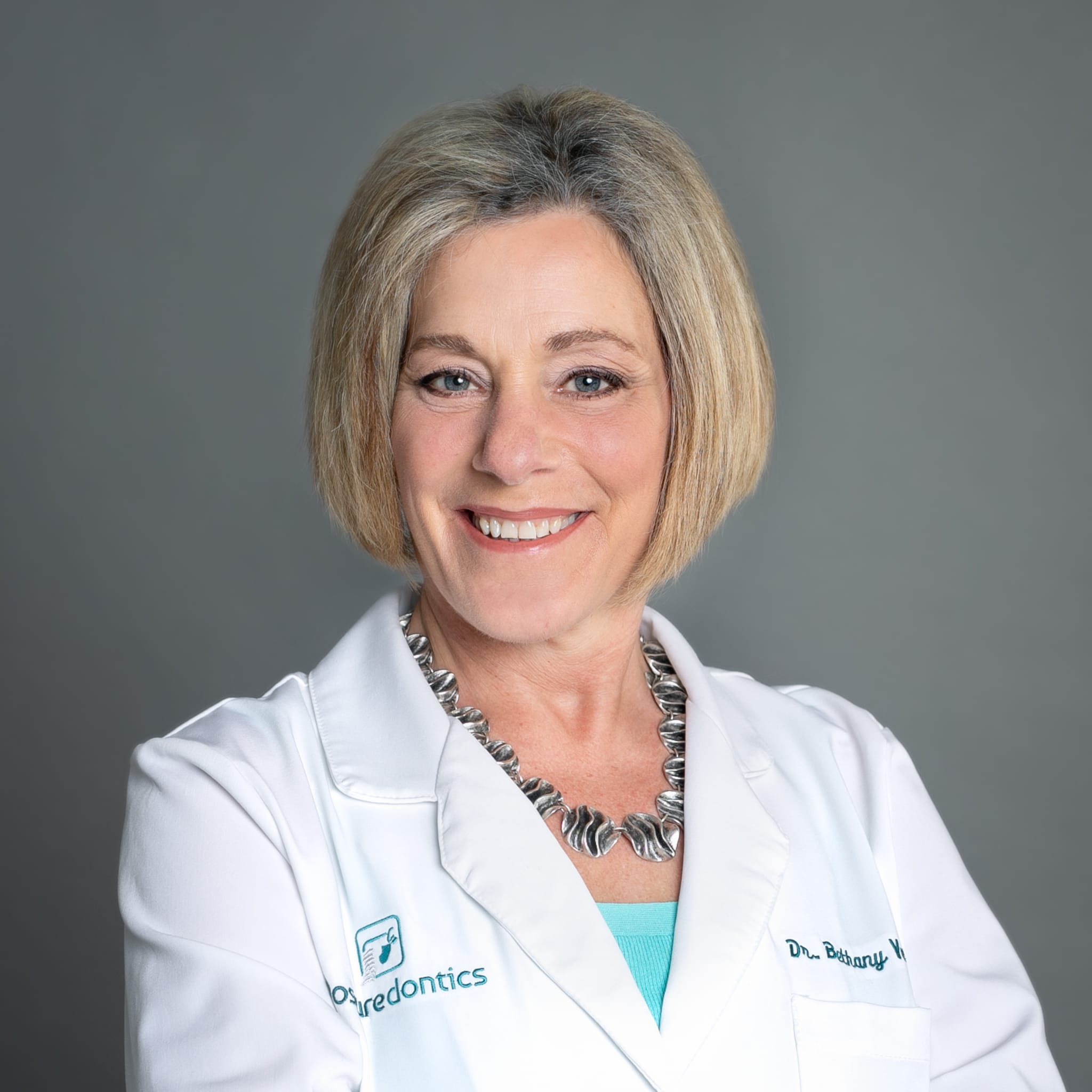 Headshot of Dr. Bethany Valachi, guest on MDIB Podcast